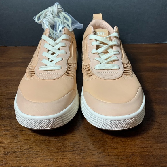 vans vault ultrarange